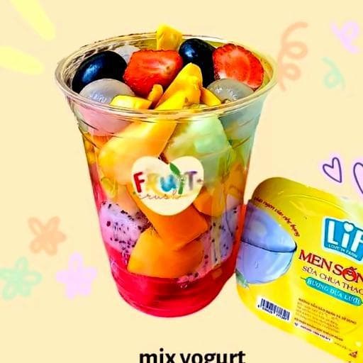 Hình ảnh Trái cây dầm sữa chua Fruit Crush - Ly 500ml