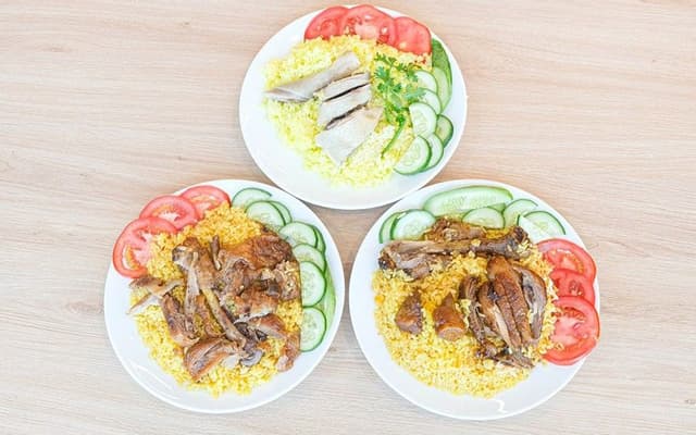 Hình ảnh Cơm Gà Tân Hải Nam - Bình Giã