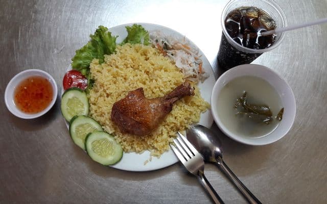 Hình ảnh Minh Thành - Cơm Gà Xối Mỡ & Cơm Bình Dân - Kha Vạn Cân