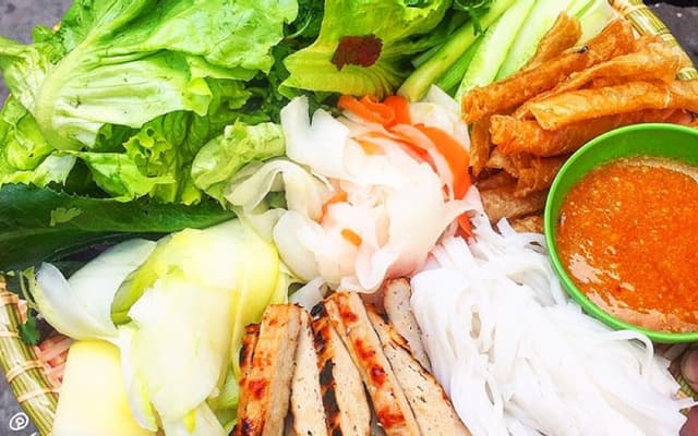 Hình ảnh Gia Huy - Nem Nướng Nha Trang - Xuân Thủy