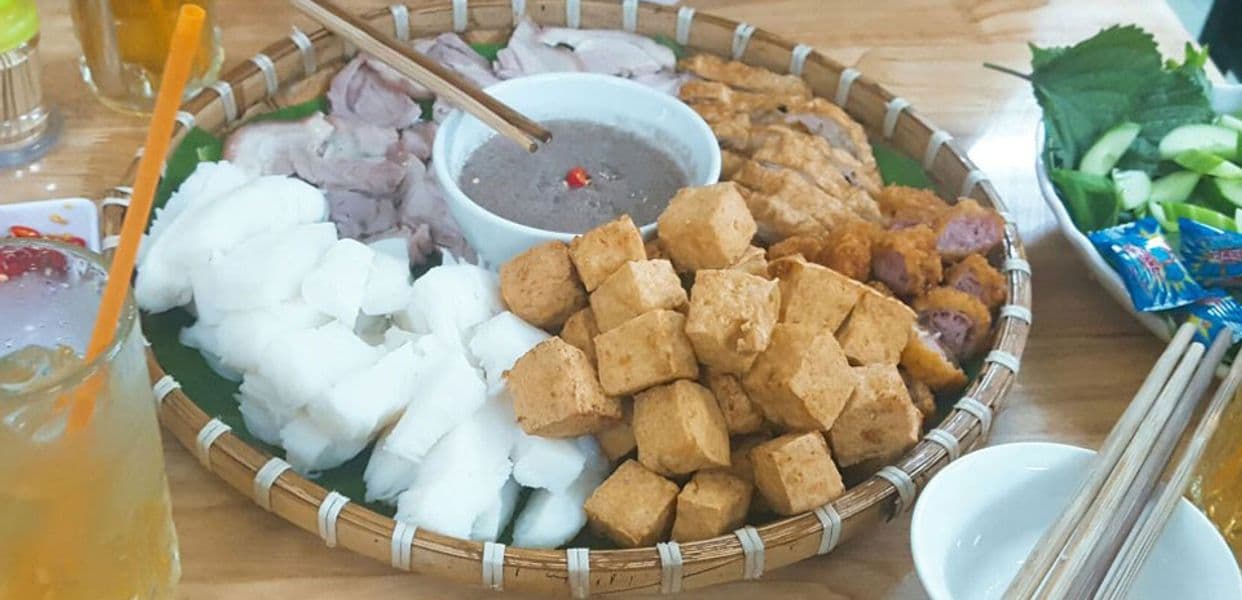 Hình ảnh Bún Đậu Mẹt - Vui Trần