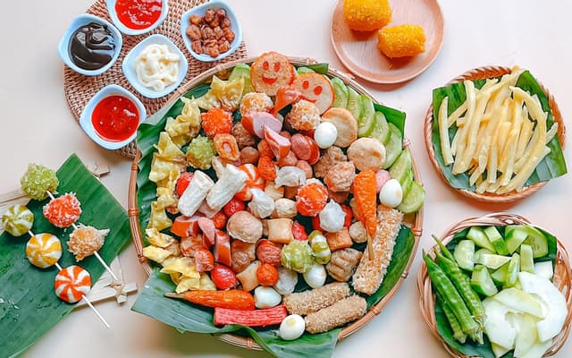Hình ảnh MinMin Food - Ăn Vặt Cá Viên Chiên, Mì Trộn - Thống Nhất