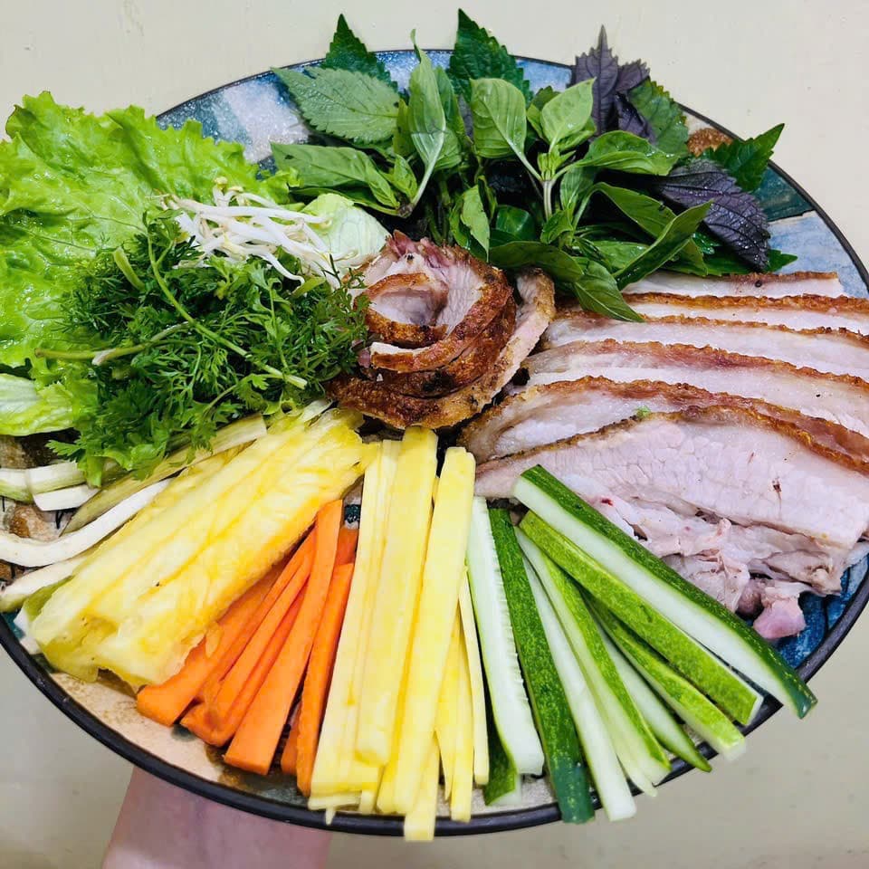 Hình ảnh Mimo Food - Bánh Tráng Cuốn Thịt Heo - 66 Trung Tả
