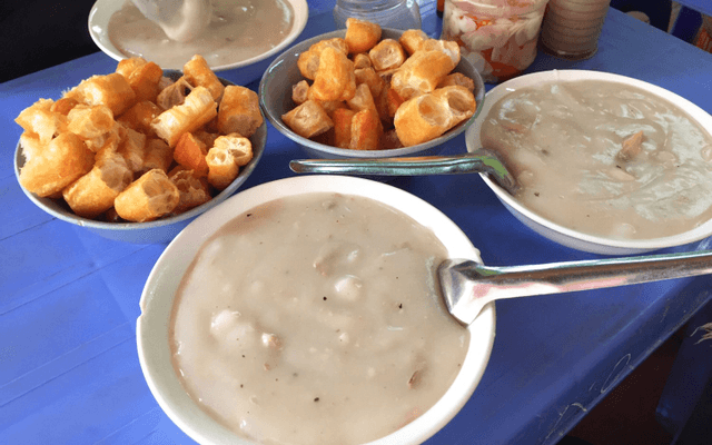 Hình ảnh Cháo Trai Bà Trọng - Khu Tập thể Nghĩa Tân