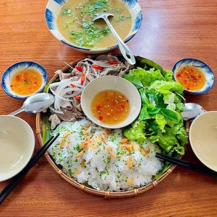Hình ảnh Cô Hai Xứ Nẫu - Cháo Lòng, Bún Giò & Má Heo - Man Thiện