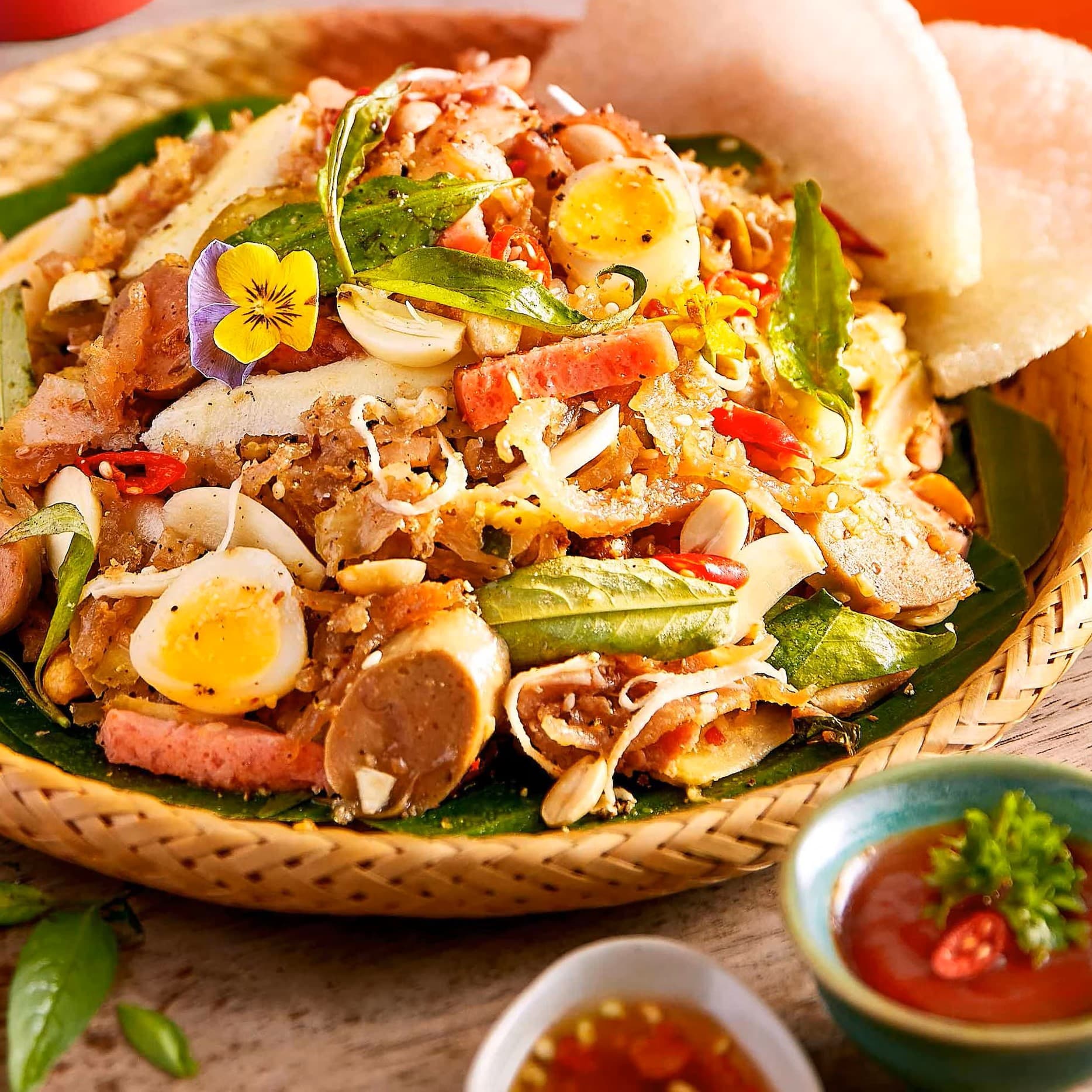 Hình ảnh Tré Trộn & Chân Gà Sốt Thái Tin Tin - Làng Tăng Phú