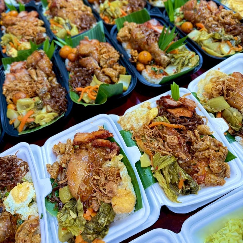 Hình ảnh Xôi Gà Cô Hai Xóm Đình & Trà Sữa -  Đường 13