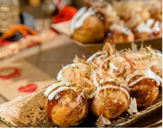 Hình ảnh Bánh Bạch Tuộc Takoyaki  Ây Da - Phạm Thế Hiển