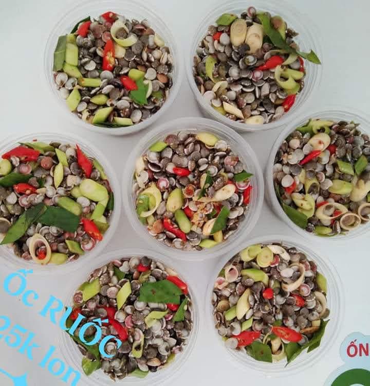 Hình ảnh Nhân Lương - Cơm Gà & Các Loại Ốc - Huỳnh Tấn Phát