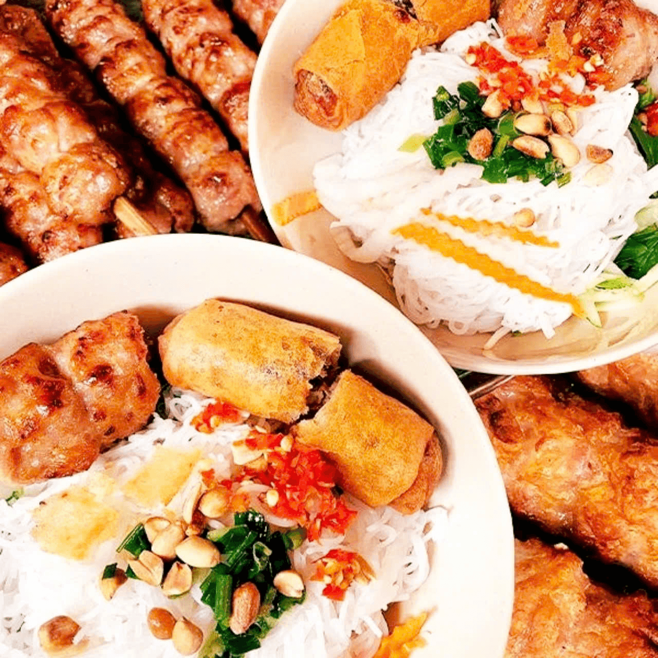 Hình ảnh Bún Thịt Nướng, Bánh Mì Chảo & Mì Trộn Quán Quân - Lê Văn Việt