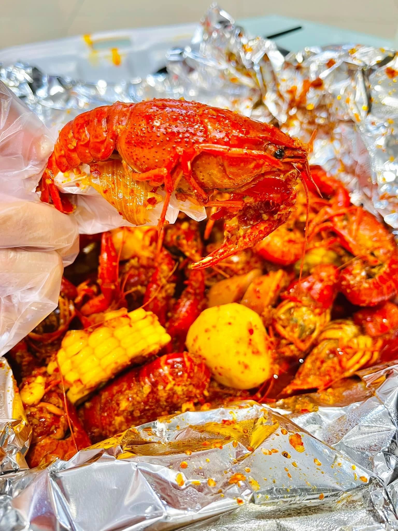 Hình ảnh Tôm Hùm Baby & Crawfish Sốt Cajun - Tân Sơn Nhì