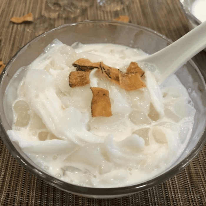 Hình ảnh HyHy - Dừa Dầm & Ăn Vặt - Đoàn Văn Bơ