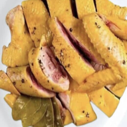 Hình ảnh Gà Ủ Muối Hoa Tiêu Hải Đăng Food - Trần Quang Cơ