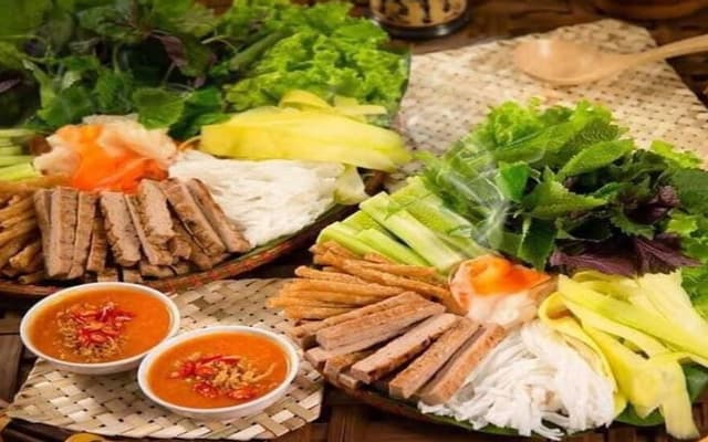 Hình ảnh Nem Nướng Nha Trang Minh Đức - Bách Khoa