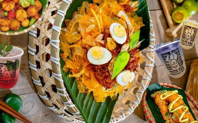 Hình ảnh Ting Ting Tea - Cá Viên Chiên & Mì Xào - Trương Văn Thành