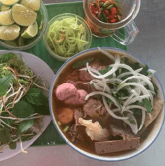 Hình ảnh Bún Bò Huế Vỹ Dạ - Kênh Nước Đen