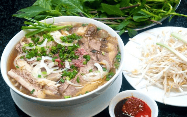 Hình ảnh Phở Tình - Ngô Quyền