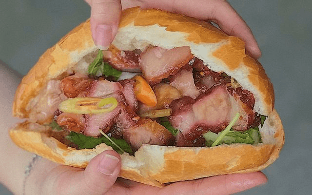 Hình ảnh Bánh Mì Phá Lấu & Gỏi Cuốn - Tân Kỳ Tân Quý
