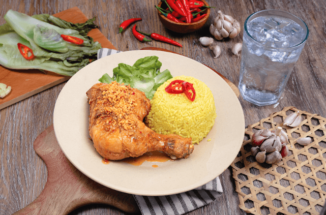 Hình ảnh Cơm gà Đệ Nhất -  Huỳnh Tấn Phát