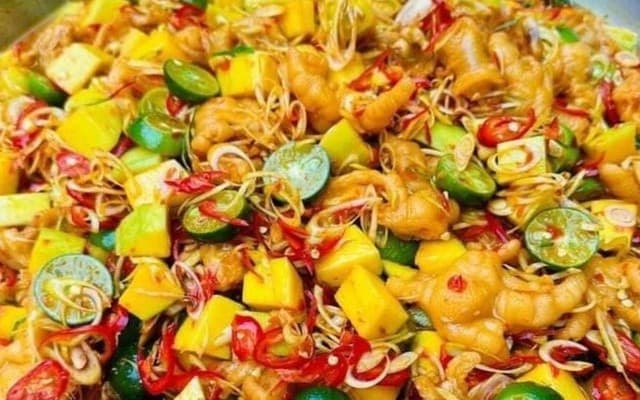 Hình ảnh Tiệm Nhà Sum - Chân Gà Rút Xương Sốt Thái & Ngâm Sả Tắc - Yên Xá