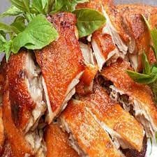 Hình ảnh Vịt Cỏ Quay Lá Mắc Mật 130k - Tô Ký