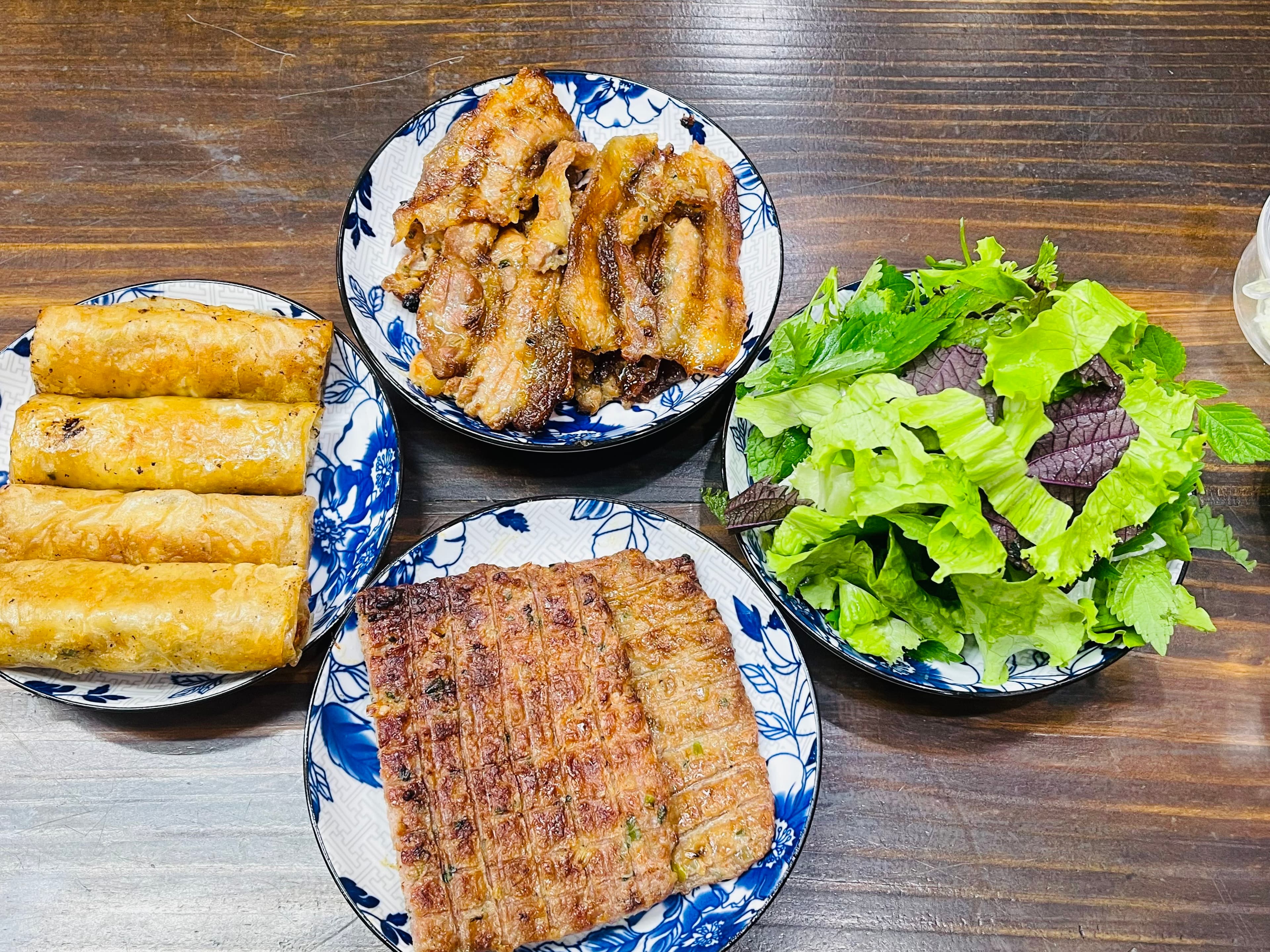 Hình ảnh Hằng Bún Chả & Nem - Thanh Bình