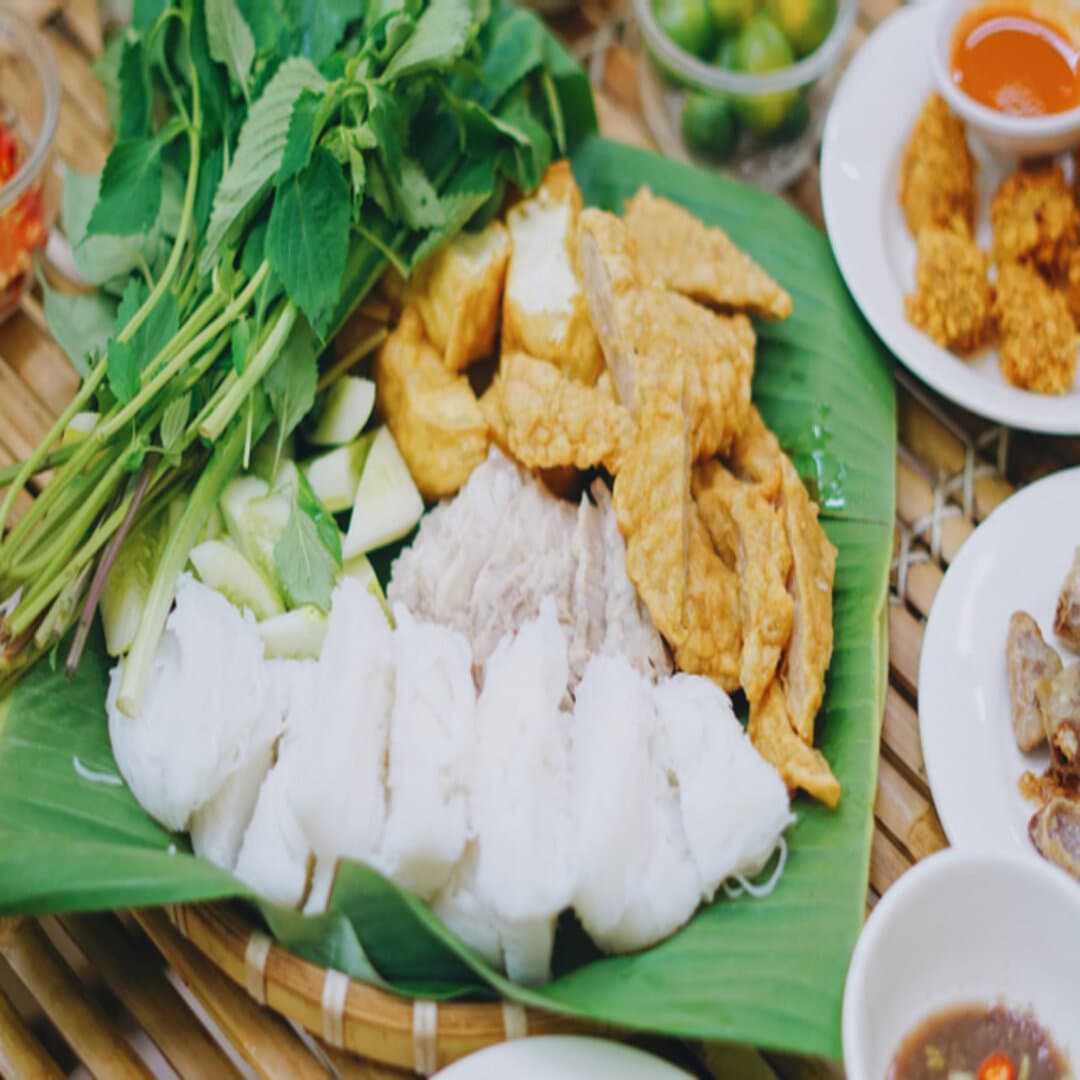 Hình ảnh Út Béo - Bún Đậu Mẹt & Cơm - Ngõ Thái Thịnh 1