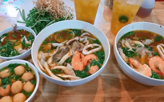 Hình ảnh Tường Lam - Bún Thái - Đường Số 6