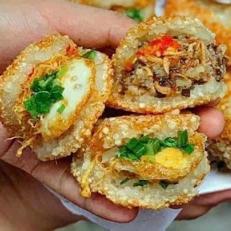 Hình ảnh Xôi Chiên Dượng Tư - Nhà Vuông
