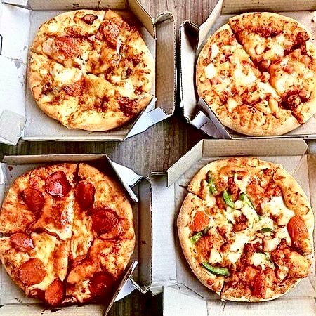 Hình ảnh Buổi gặp mặt (04 PIZZA NHỎ 16cm)