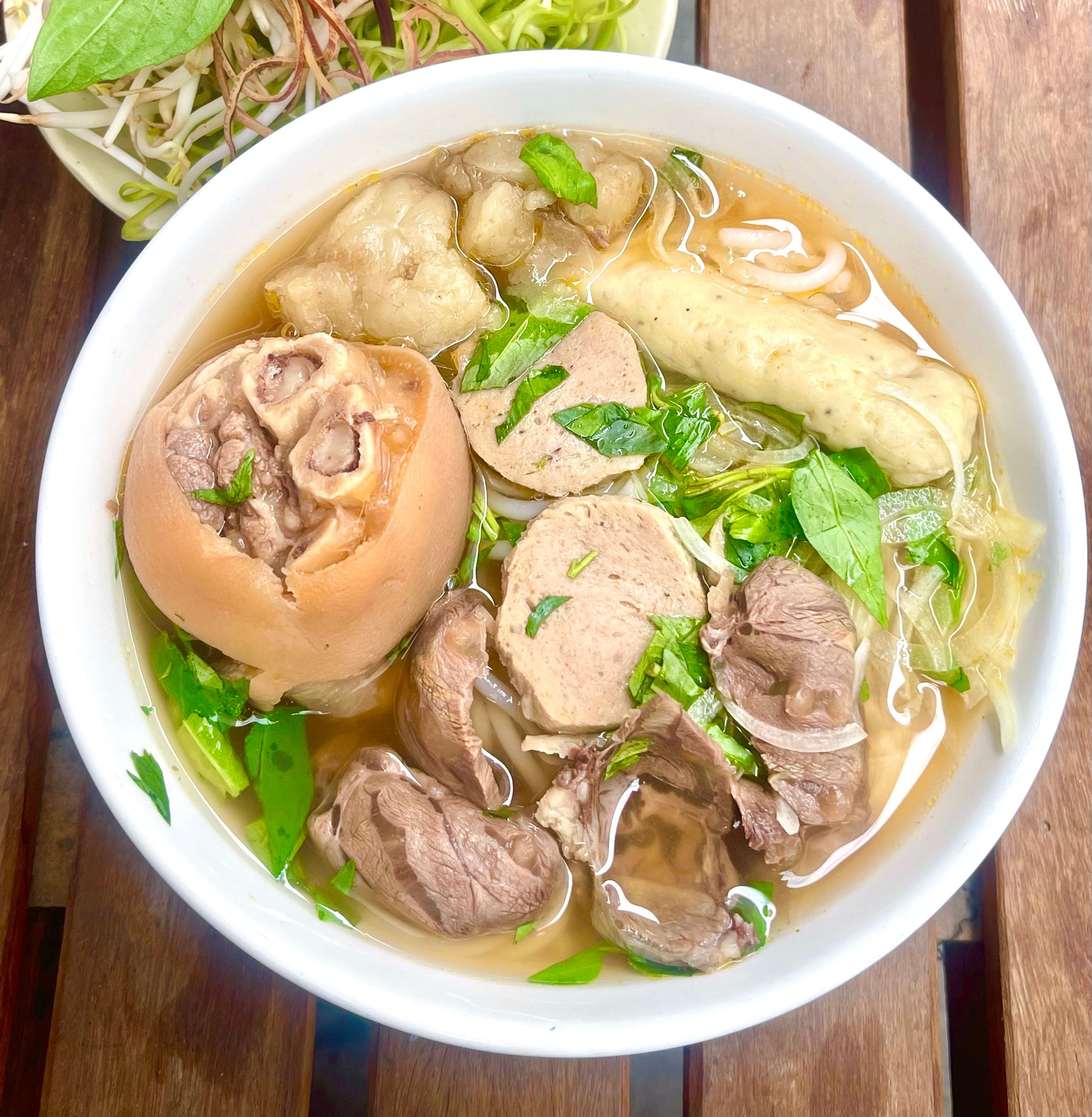 Hình ảnh Bún Bò Huế Đặc Biệt Số 2