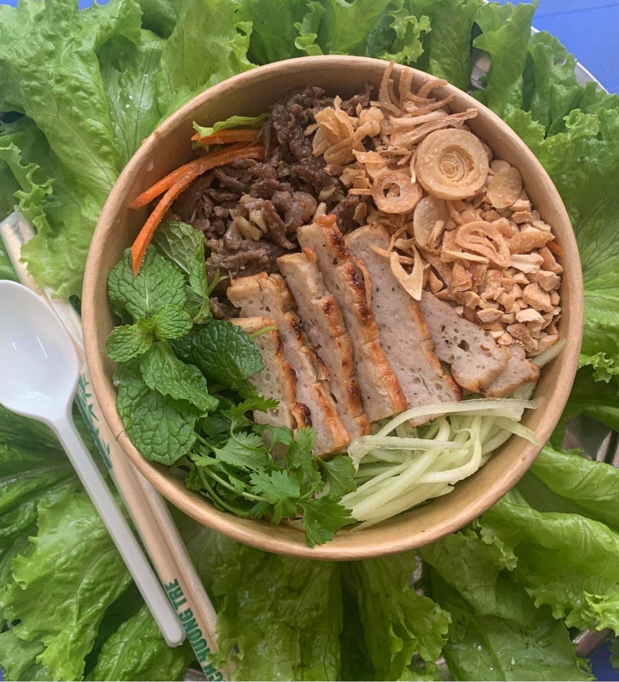 Hình ảnh Bún Trộn Bò + Nem Nướng