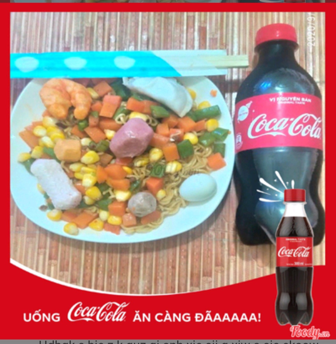 Hình ảnh Mì trộn thập cẩm + Coca