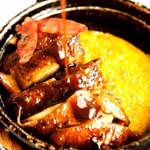 Hình ảnh Cơm Niêu Sườn Sốt Đặc Biệt 1 Mặt Cháy