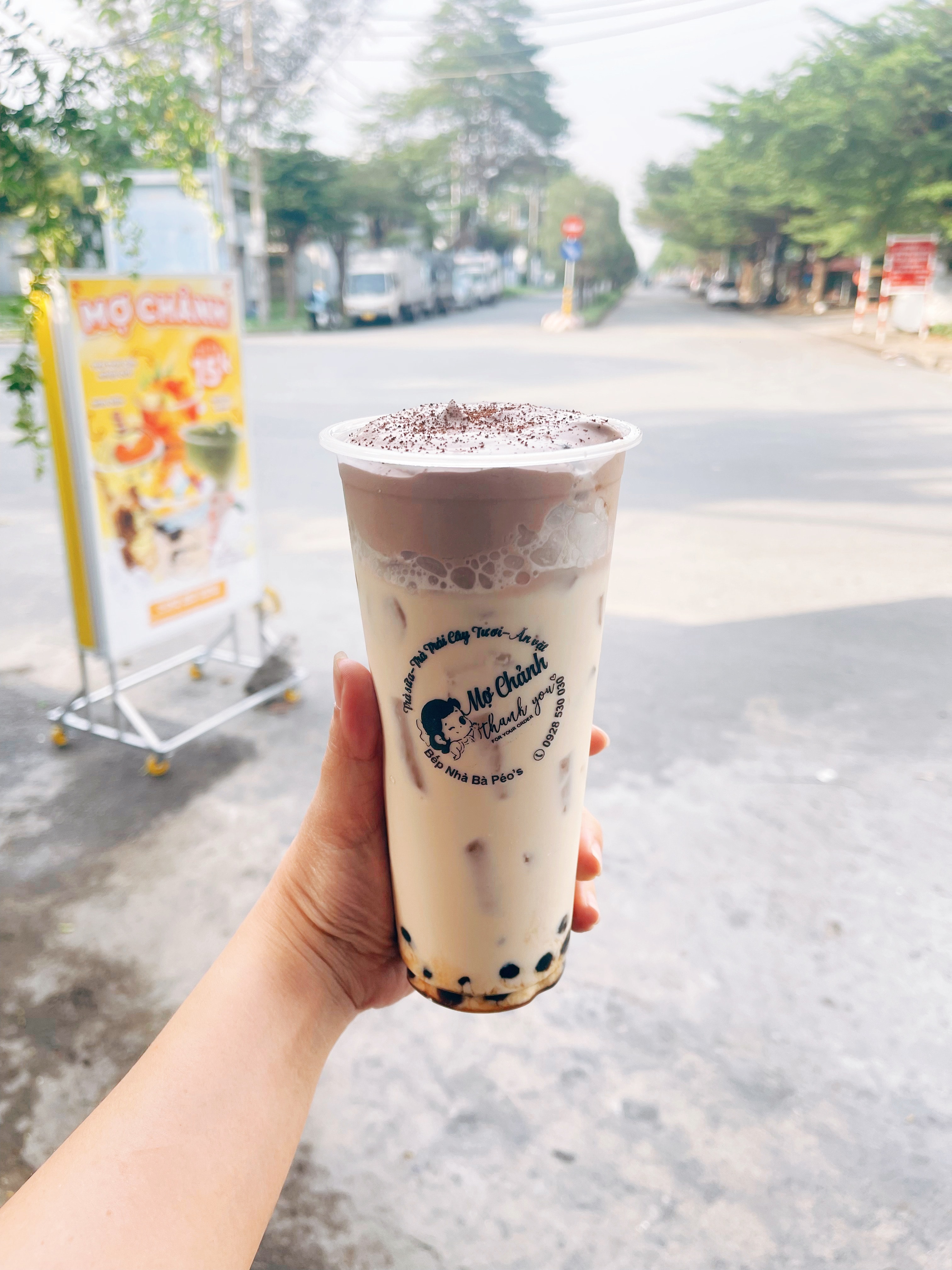 Hình ảnh Trà sữa phủ kem Tiramisu size L
