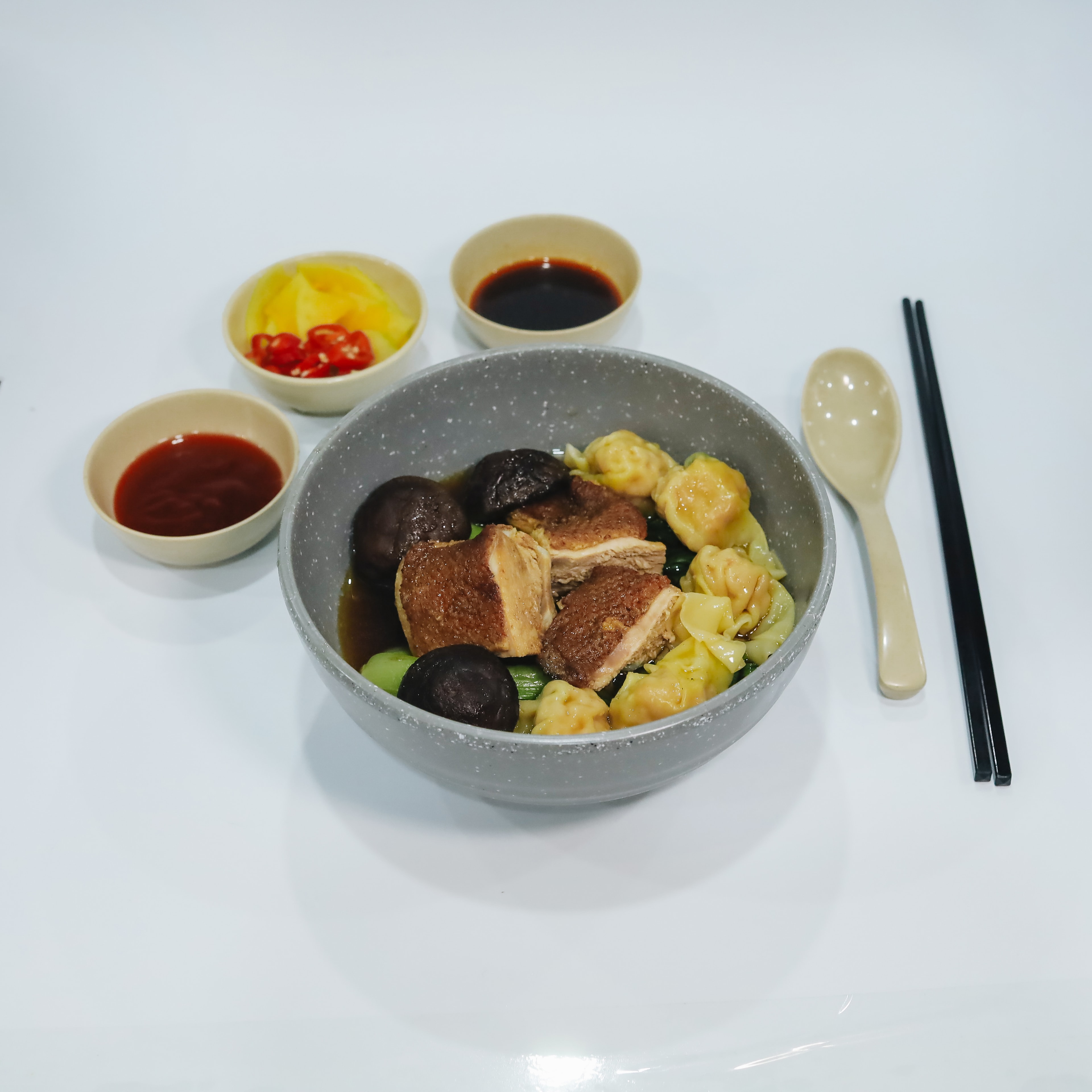 Hình ảnh Hoành Thánh Vịt Thịt