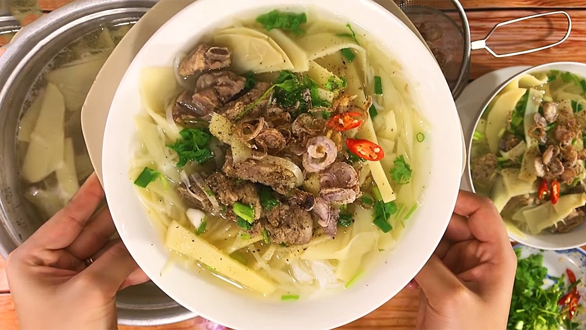 Hình ảnh Bún măng gà 
