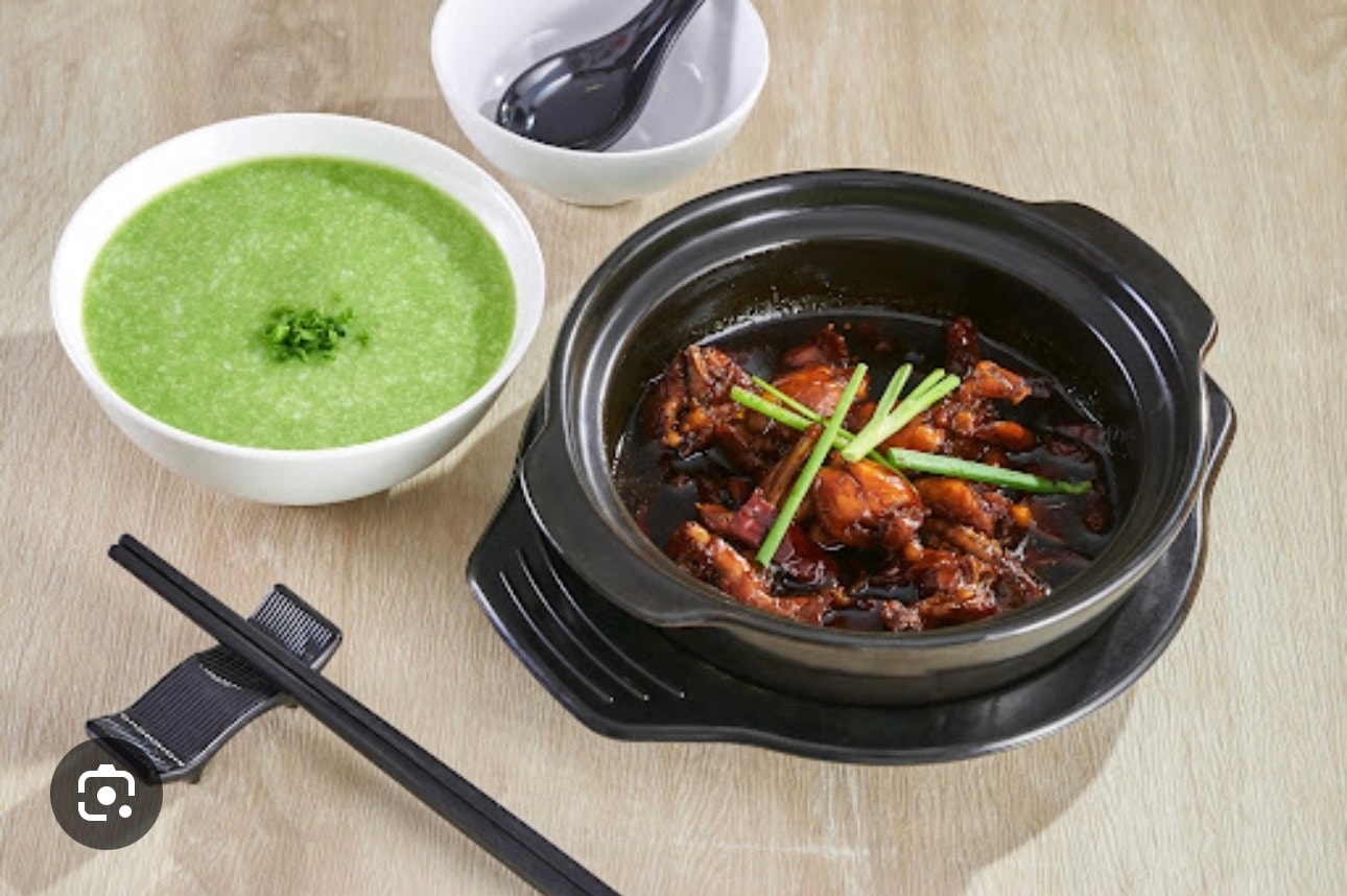 Hình ảnh tặng siro Dâu + Ếch Singapore 4con To - 2 cháo lá dứa- hành phi- hành lá