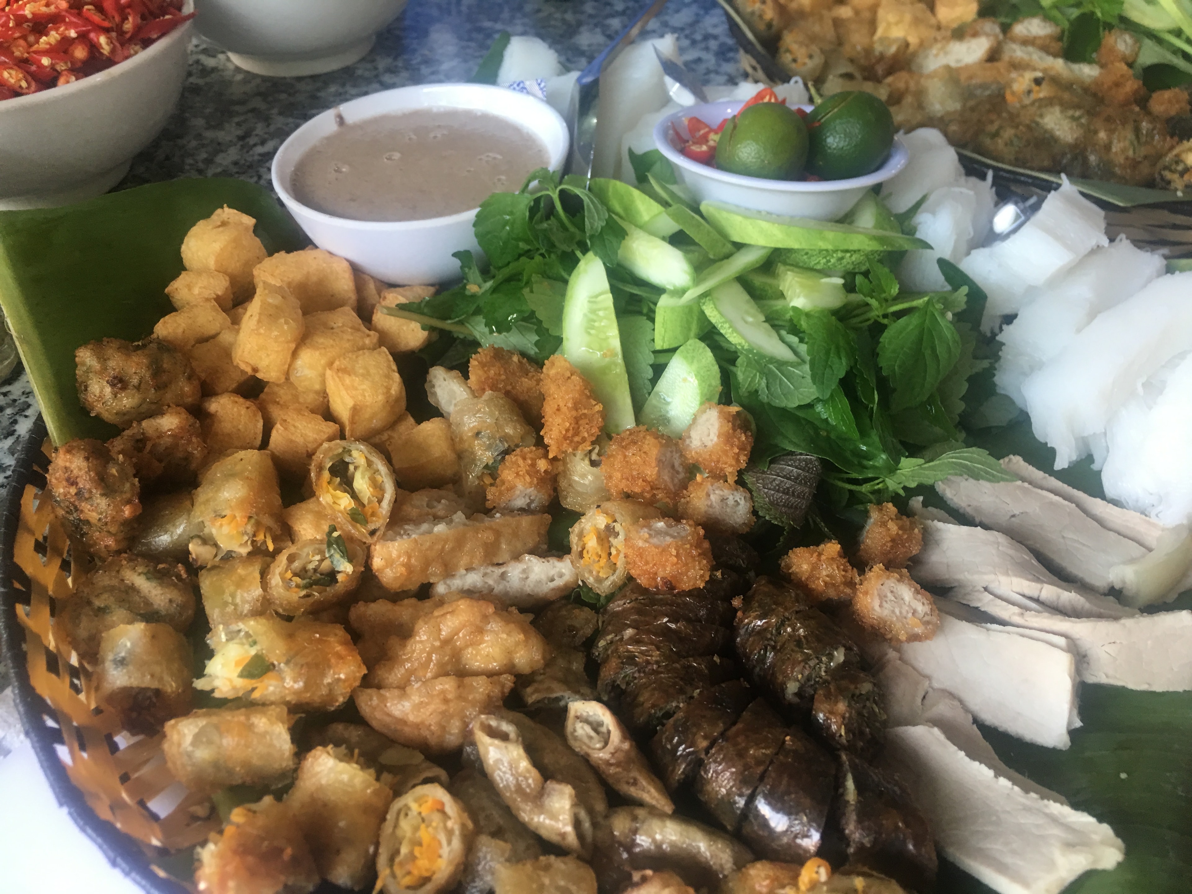 Hình ảnh combo 2 người ăn đặc biệt 2 nước sấu