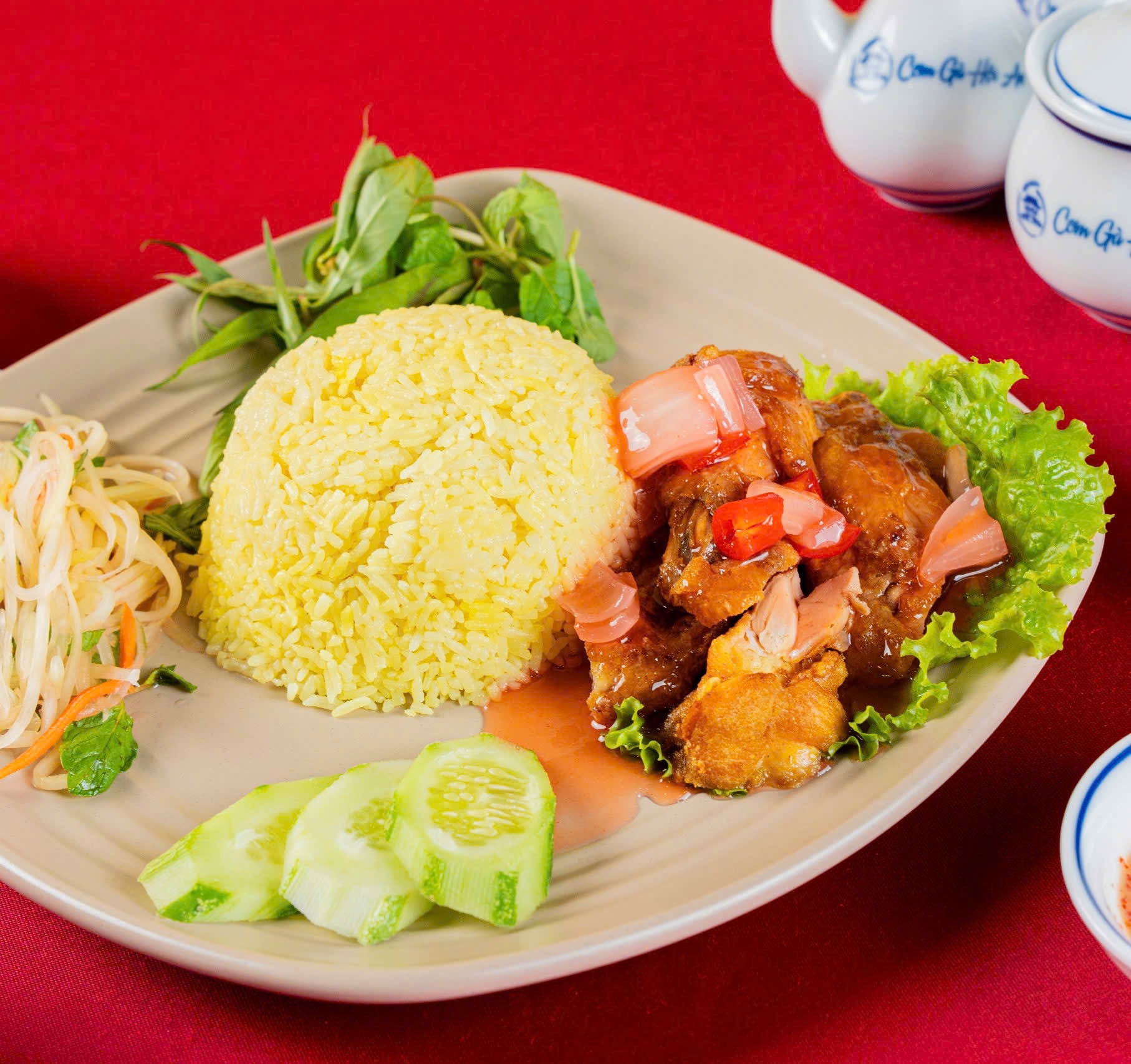 Hình ảnh Cơm gà cánh chua ngọt