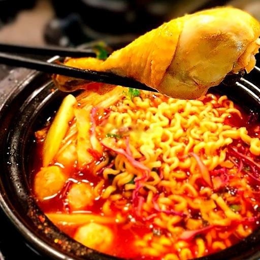 Hình ảnh Mì kim chi Gà