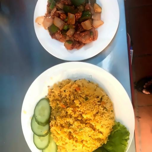 Hình ảnh Cơm chiên bò lúc lắc