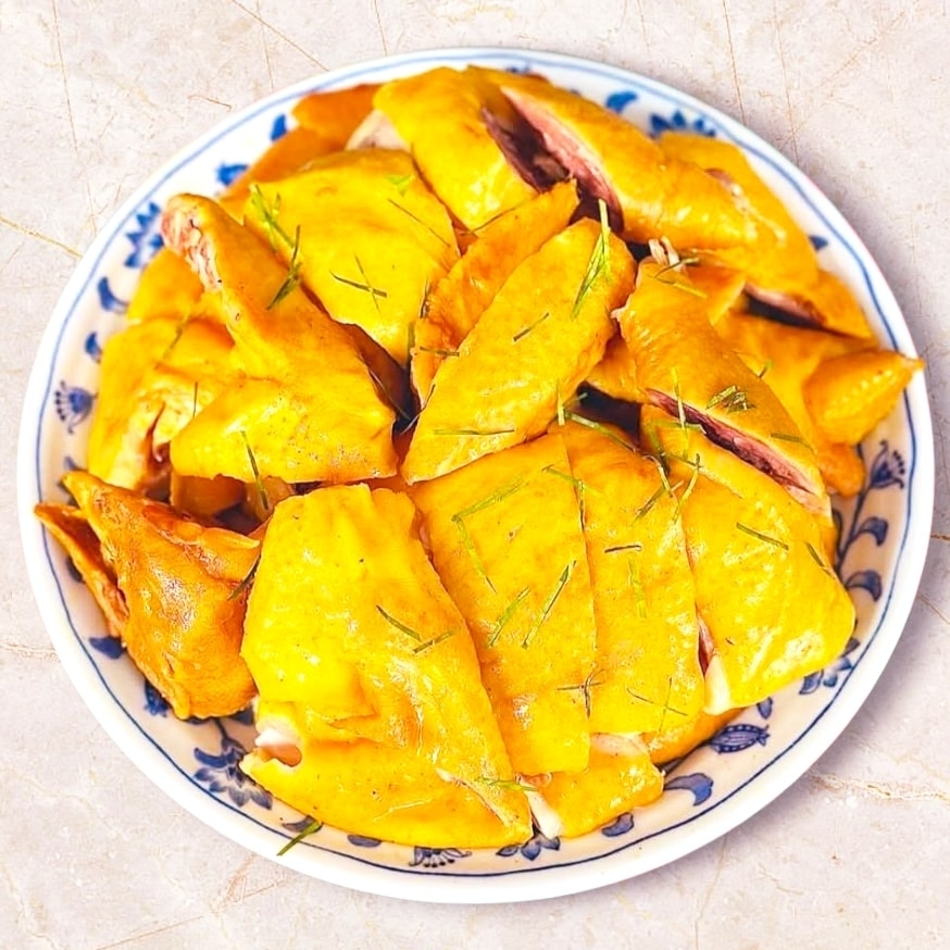 Hình ảnh Gà Ủ Muối Hoa Tiêu 1 Con - Kèm Sốt Chấm 