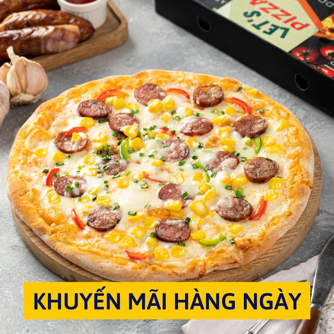 Hình ảnh Pizza Lạp Xưởng sốt Mè rang- Size 24cm