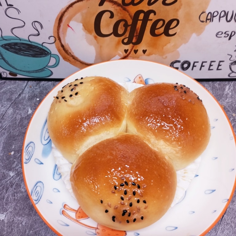 Hình ảnh Bánh mì phô mai bắp