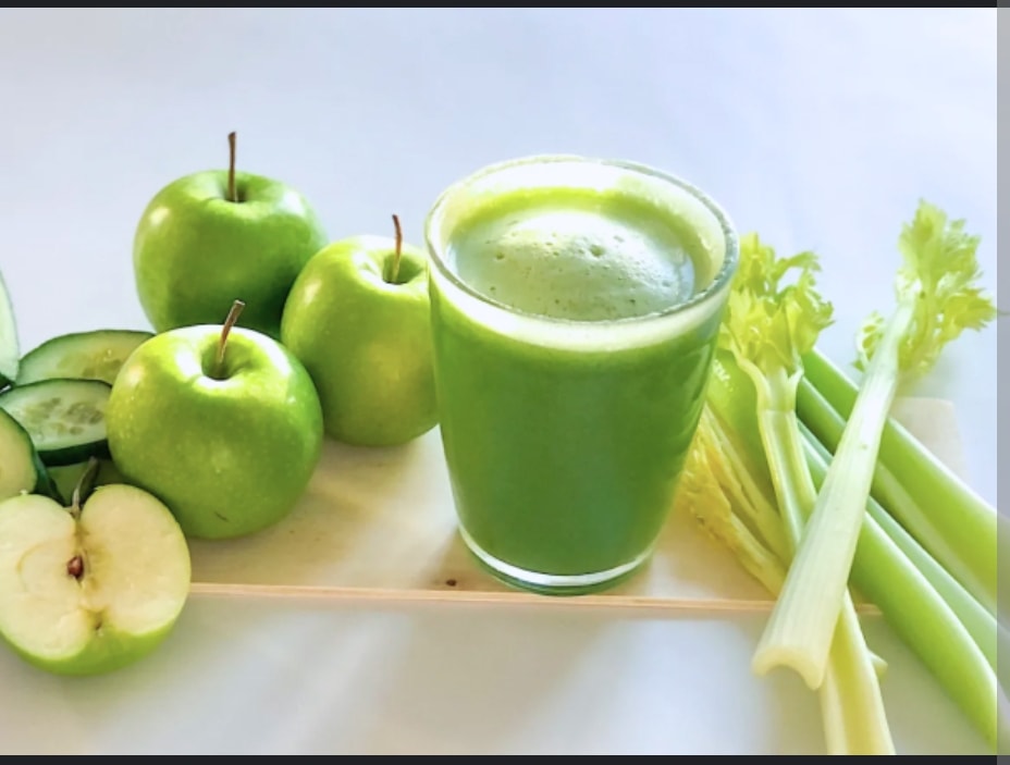 Hình ảnh N. Ép Táo & Cần Tây 