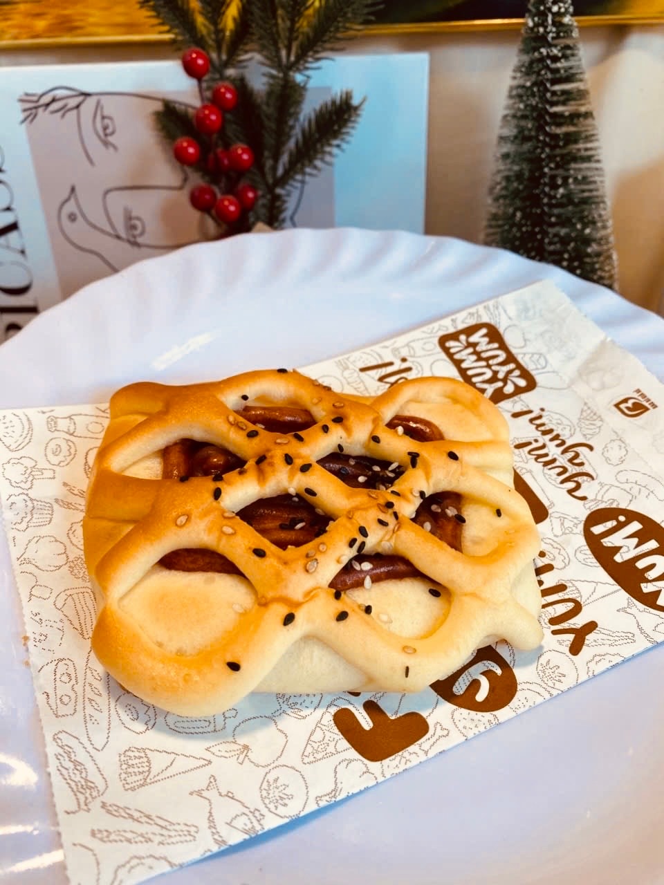 Hình ảnh Bánh mì nhân đậu đỏ 
