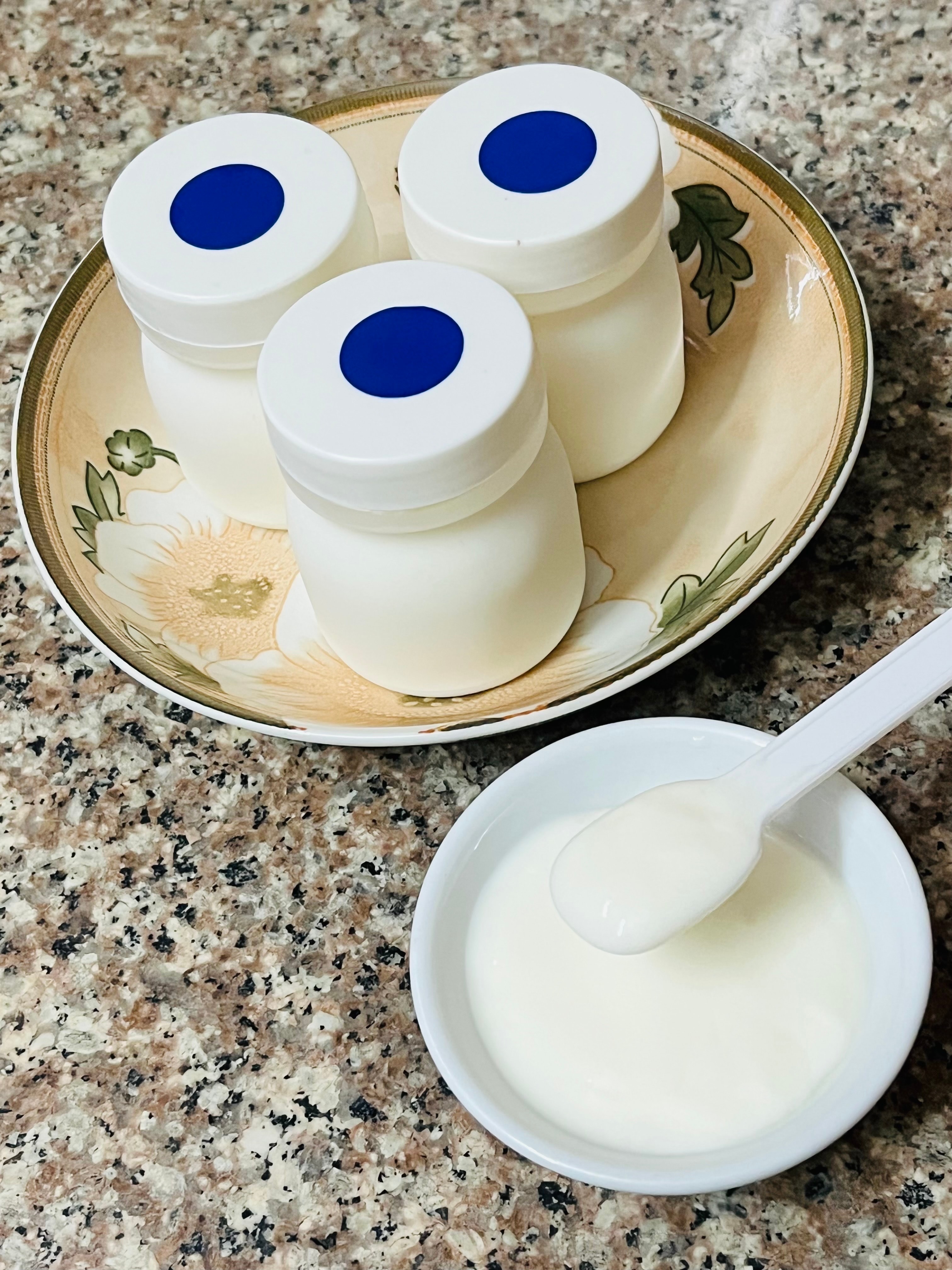 Hình ảnh Sữa chua dẻo vị truyền thống (Ít ngọt) - hũ 80ml