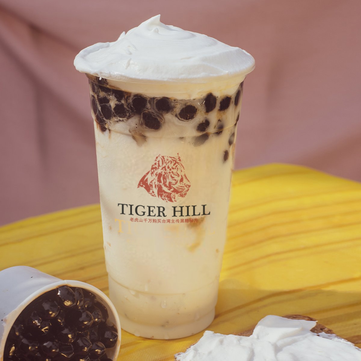 Hình ảnh Kem cheese trân châu đường đen Tiger Hill