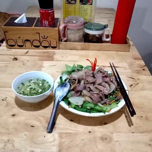 Hình ảnh Mì trộn bò